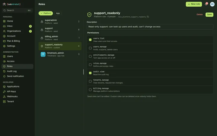 Web (PWA) Role detail — dark theme